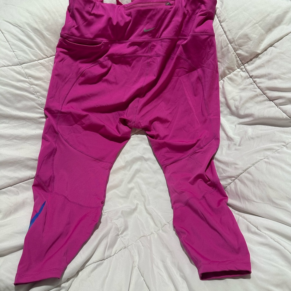 Nike Women’s Fuchsia Leggings with Blue Swoosh - Picture 2 of 4